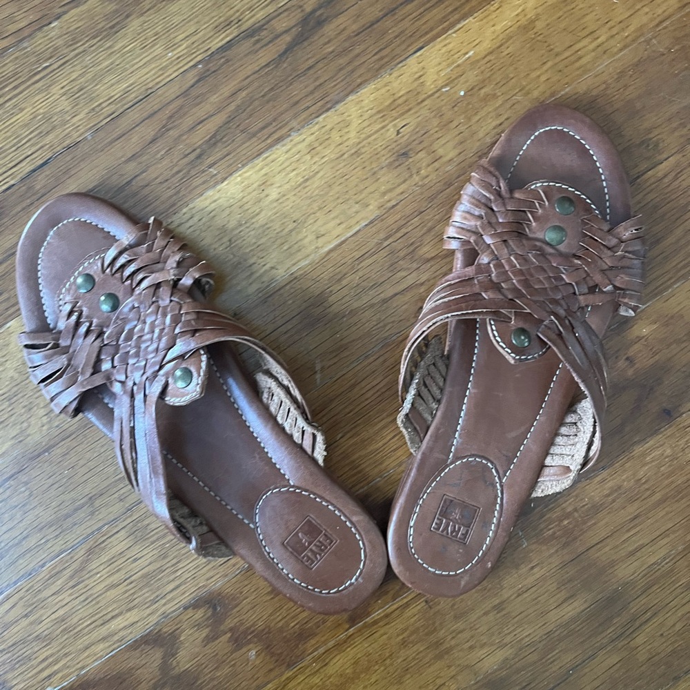 Frye leather sandals size 8